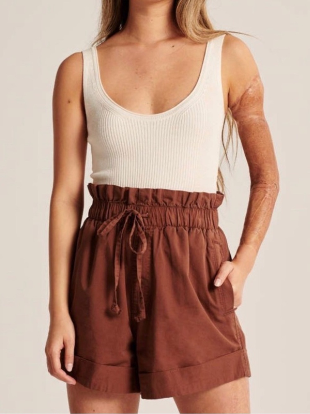 Abercrombie Twill Paperbag Shorts Large